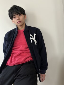 ウェルク(welc) メンズカット　波巻き　ツイスパ　韓国風　センターパート