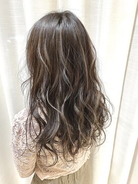 アッシュ 大泉学園店(Ash) ベージュ系こなれハイライトカラー【Ash大泉学園　横山】