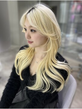 ジーナリア(Xena ria) 《Kaho》レイヤーカットでくびれヘア♪