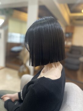 ロストシティー 二俣川(LOST CITY) ぱつっとボブ/切りっぱなしボブ