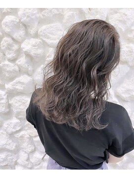 ヘアサロン エフ 渋谷(F) #ミルクティーベージュ #アッシュベージュ #ブロンドベージュ