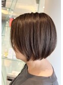 横顔スッキリボブ