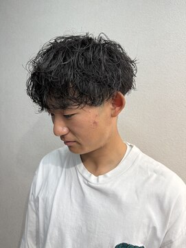 シャドウパーマ