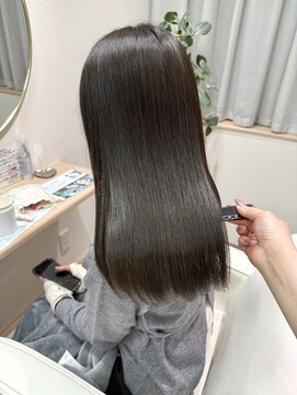 ユヌ(une) une_ryoka