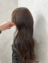 エイバヘア 新大久保(AVAHAIR) ベージュブラウン × ロングレイヤースタイル