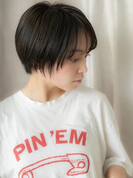 カバーヘア ブリス 上尾西口店(COVER HAIR bliss) 黒髪ダークアッシュ似合わせカット丸みベリーショート20代30代X