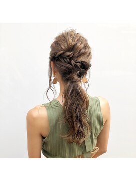 ローネス ギンザ(LONESS ginza) 大人可愛い20代30代40代☆ルーズ編みおろしアレンジヘアセット