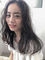 アコロン(acoron)&nbsp;小顔×オリーブカラー×ハイライトカラー×イルミナ×新宿