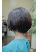 ショートボブ