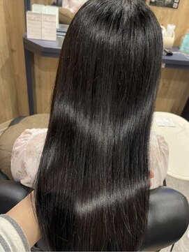 カミケンパセオ(kamiken.paseo) まとまる艶髪*さらさらロング【カミケンパセオ】