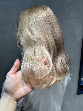 アンククロス 表参道(ANKH CROSS) ブリーチ2回ホワイトブロンド