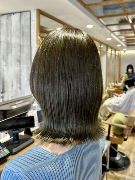 クラップス 京急富岡(CLAPS) あご下4,5ｃｍボブ×オリーブカラー　【中田】