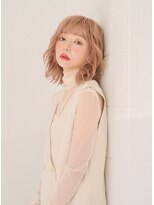 大人かわいいハイトーン×レイヤーパーマ