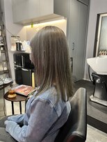 リベット(LIVET)&nbsp;ハイトーンのデザイン