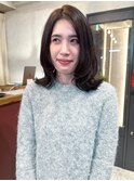 センターパート 顔周りレイヤー 外ハネミディ ウルフレイヤー
