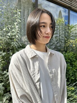 ミィ 浦和(mee) 透明感カラー 似合わせカットボブ ケアブリーチ インナーカラー