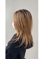 ラルガ 黒崎(Raruga)&nbsp;ハイライトカラーミルクティーベージュレイヤーカット