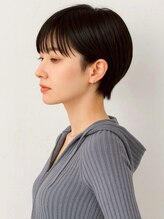 ミロアヴィタ 平尾(miroa vita) 大人ショート 黒髪 前髪カット 顔周りカット 似合わせ 艶髪
