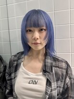 ハイプ(HYPE) ブリーチ/ダブルカラー/レイヤーボブ/ネイビーブルーシルバー