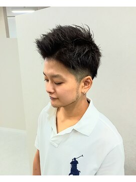 カルフールロコ キョウゴク八潮店(Carrefour LOCO) 【スパイキーショート】    メンズカットプチスパ