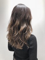 ワークス 下北沢(WORKS)&nbsp;ナチュラルグレージュレイヤーミディボブ【下北沢/美容室】