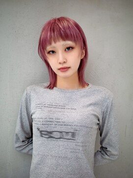 ギークス(GEEKS) 【GEEKS渋谷】顔周りレイヤーカット/オン眉/カシスピンク/ウルフ