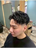 MEN’S HAIR/波巻きツイストスパイラル/リバースセンターパート