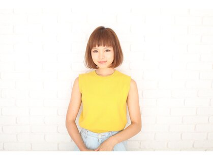 ブラッシュ アップ ヘア(brush up hair)の写真
