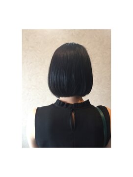 ラフィージュジャパン(RAFFIGE JAPAN) ロングからバッサリ、簡単におさまるボブスタイル