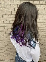 リア(Lia by KENJE)&nbsp;インナーグレージュ　個性派インナーカラー