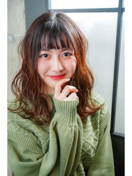 アルコ 三軒茶屋(alco) インナーカラーが可愛い・ガーリーミディアム