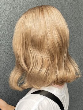 ビオラ(Viola) Honey　Blond