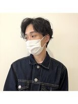 ニコ シモノセキ(NIKO Shimonoseki)&nbsp;「NIKO」センターパートナチュラルパーマ　下関唐戸