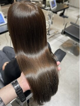 ソヨン 金山店(SOYON) ロングレイヤー/オリーブグレージュ/アッシュグレージュ/艶髪