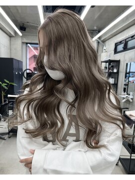 リノート バイ エゴル 名古屋(LINOET by ENGOL) 【LINOET 名古屋】佐藤まいら　くすみベージュ