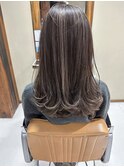 たっぷりハイライト グレージュ グレイカラー 白髪ぼかし 西田