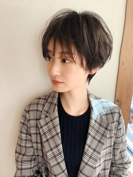 ヴェイン 渋谷(vain) ★くびレイヤーエモージュ黒髪グレーベージュレイヤーロング