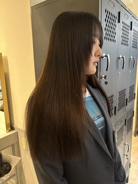シキ(SIKI) 顔周りlayer long cut〈yuuna〉