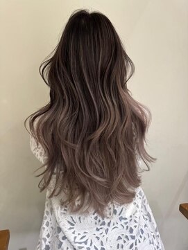 リティー バイ ジルブラン(Lity by JILBLAN) レイヤーカット/ハイライトカラー/イルミナカラー[鹿児島中央駅]