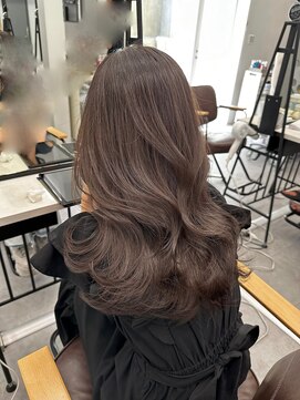 プラチナ(PLATINA) レイヤーカット顔まわり前髪セミロング20代30代40代