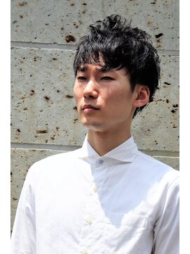 プラグ(Plug) クセをいかしたショートスタイル