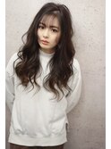 暗髪ヘアー