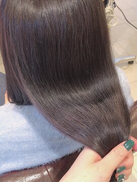 ミント バイ フォルテ(mint by FORTE) ツヤ感