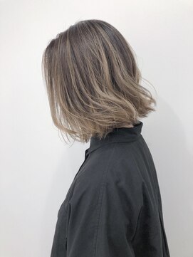 ジゼル(gisele) （稲毛）soft beige ombre