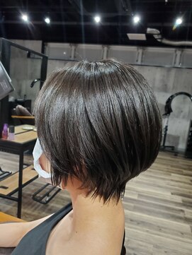 ダイス(Dice) マッシュ/ショート/韓国/メンズ/ブリーチ/ハイライト/ミディアム