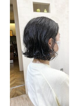 サリュー(Salut) クセを活かしたボブ