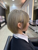 デラメアウープウープ(de.la.mair woop woop)&nbsp;ショートボブ