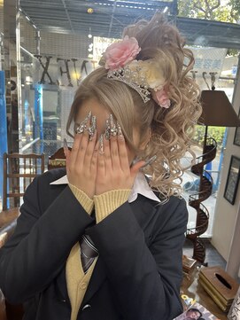 バイブアンドアネックス(VIBE & ANNEX) 《momoka》卒業式！！盛り髪☆