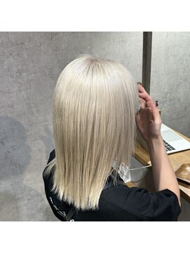 クリーム 大宮(CREAM) ホワイトカラー