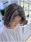 白髪ぼかしグレージュ レイヤーカット
